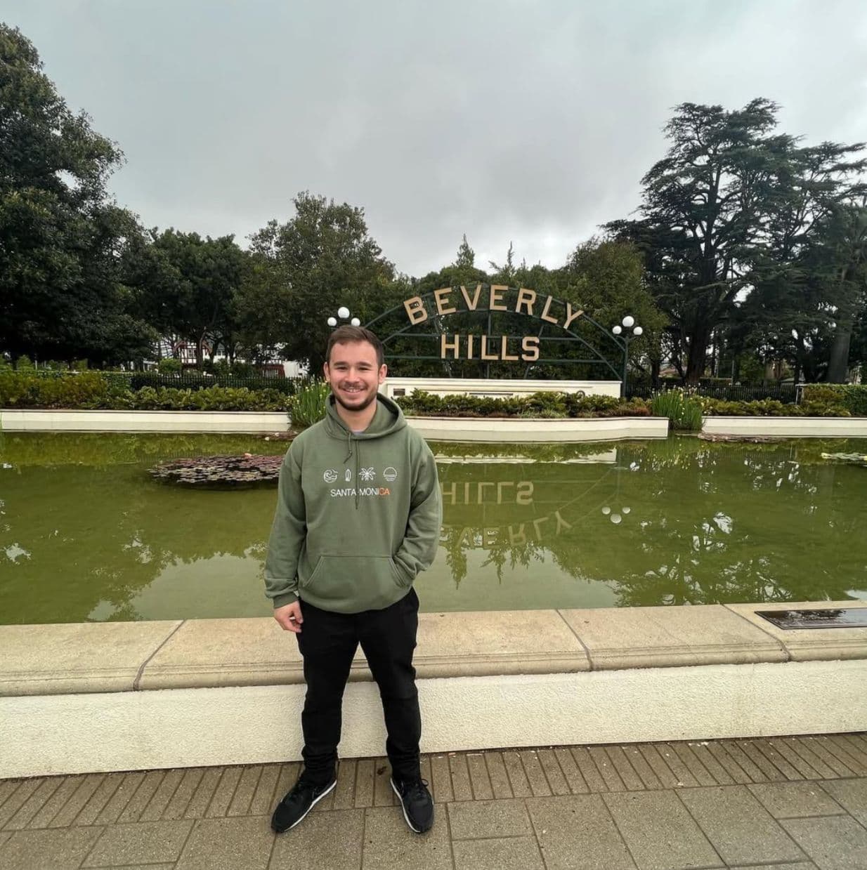 EL HIJO DEL INTENDENTE GUIDO GONZÁLEZ DESATA POLÉMICA CON SUS LUJOSOS VIAJES